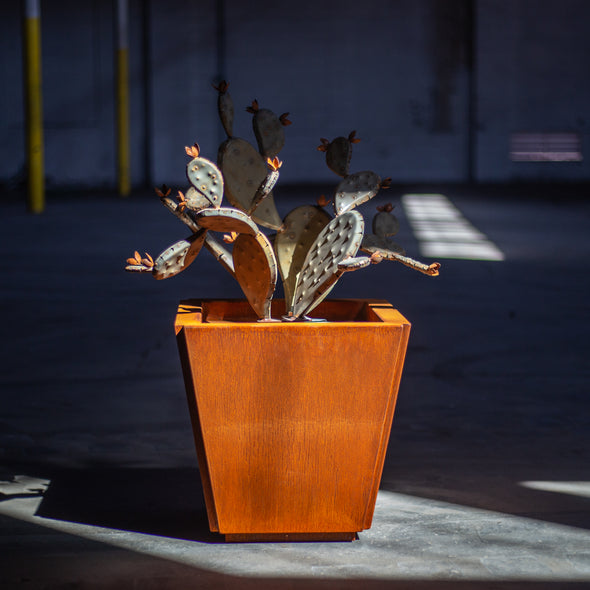 Cabot Planter